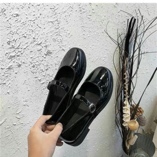 Giày đen size 37