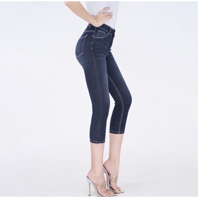 Quần jean nữ dáng lửng, ôm chân, thời trang cá tính, bò mềm co dãn tốt | BigBuy360 - bigbuy360.vn