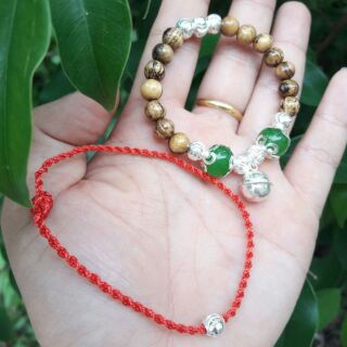 Chỉ đỏ may mắn đính bi bạc