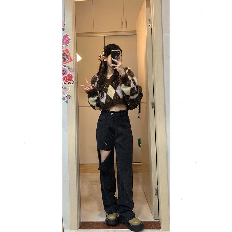 Áo len cổ chữ V phong cách Hàn Quốc mới năm 2021