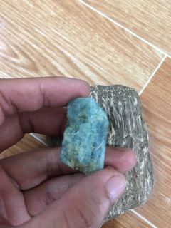 Aquamarin tự nhiên