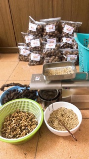 Dầu óc chó tự ép cho bé ăn dặm