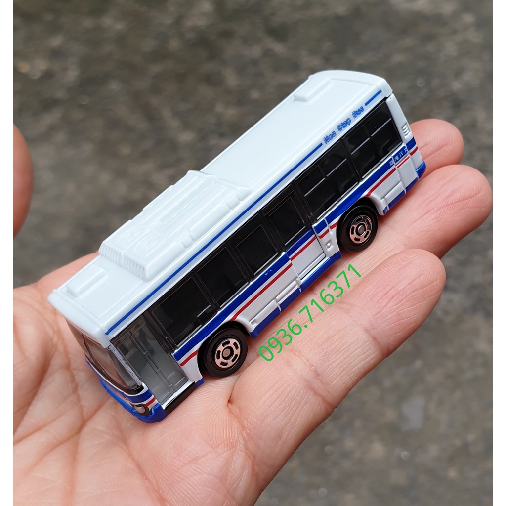 Mô hình xe buýt tomica Nhật Bản Isuzu Erga Rinko bus No112