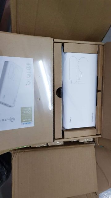 Pin dự Phòng Romoss Sense 8 Plus 30000mah Quick Charge 3.0 PD 18W