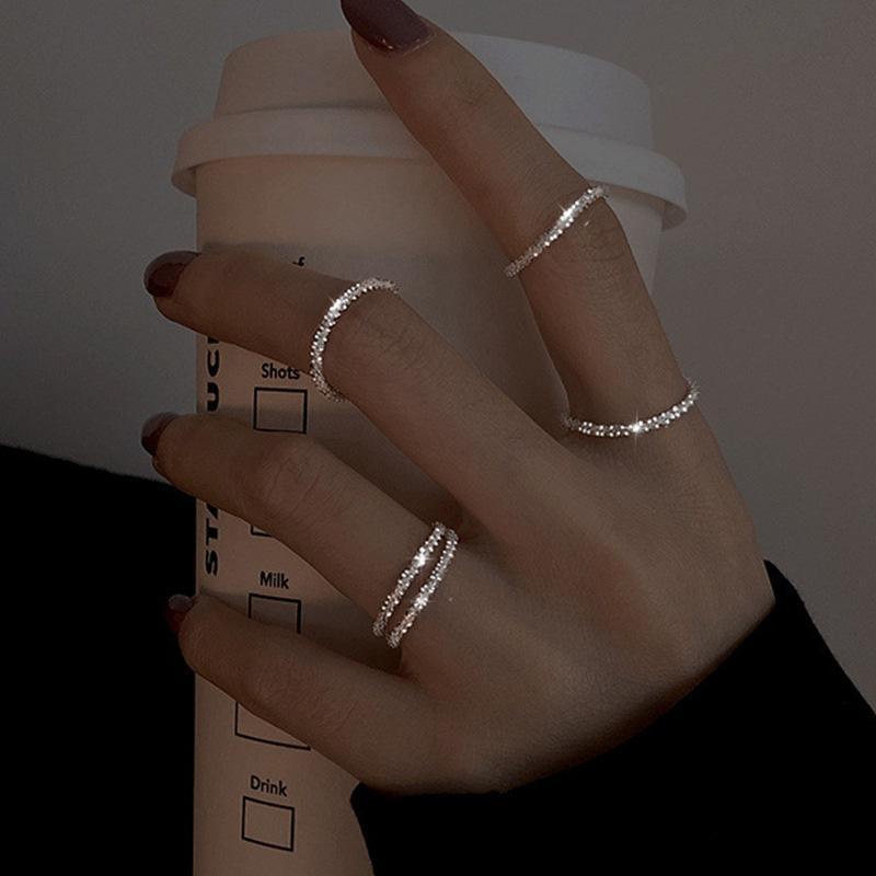 Nhẫn Đính Đá Lấp Lánh Đơn Giản Cho Nữ