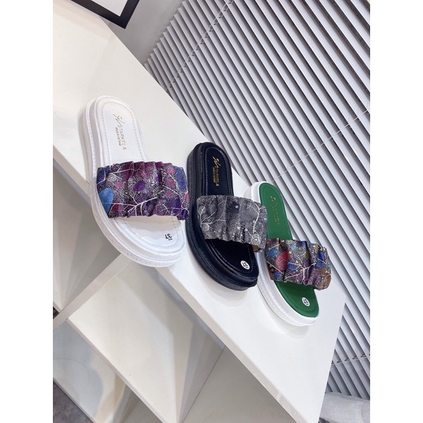 Dép nữ bản ngang nhúm 3D đế đúc siêu xinh hàng chất lượng cao lên chân cực đẹp - Chi Chanh Store