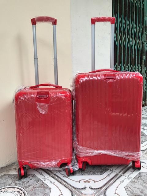 Vali Rimowa chống xước chống va đập. khoá kéo size20"