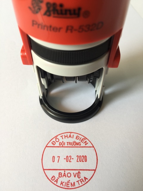 Dấu tròn Shiny R-532D đường kính 32mm ( Có ngày tháng năm ở giữa xoay chỉnh được )