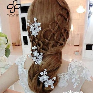 Hoa cài tóc đính ngọc cho cô dâu
