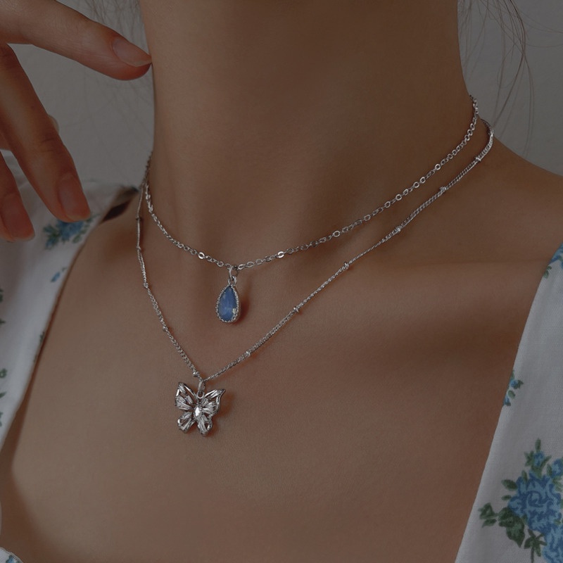 Vòng cổ mặt hình bướm đính đá zircon thanh lịch