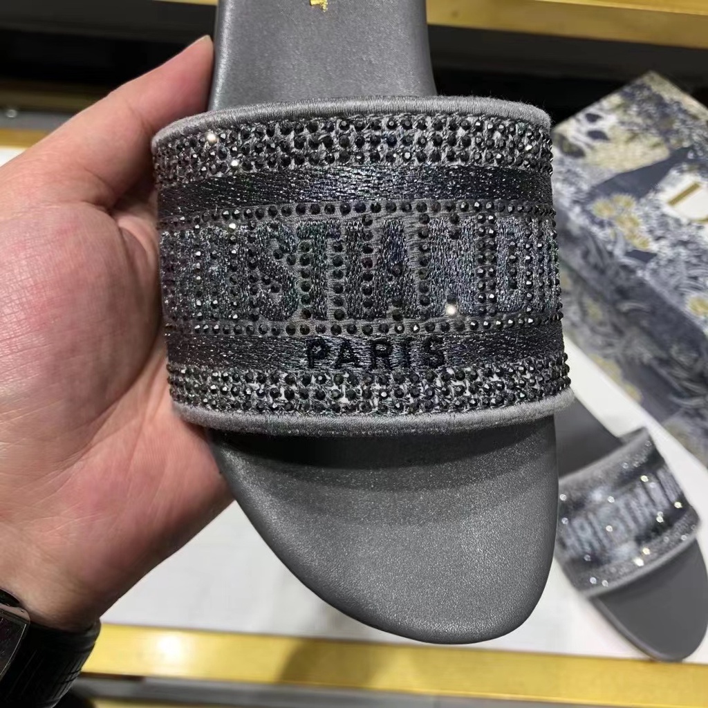 #Sandal Đế Bệt Thêu Họa Tiết Chất Liệu Cotton Dành Cho Nữ