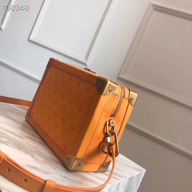 LV trunk soft bag super VIP