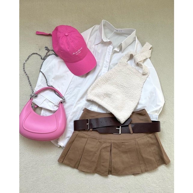 Váy kaki nâu kèm belt - blazer hồng oversize