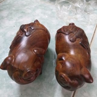 Heo gỗ cẩm phong thủy 20cm