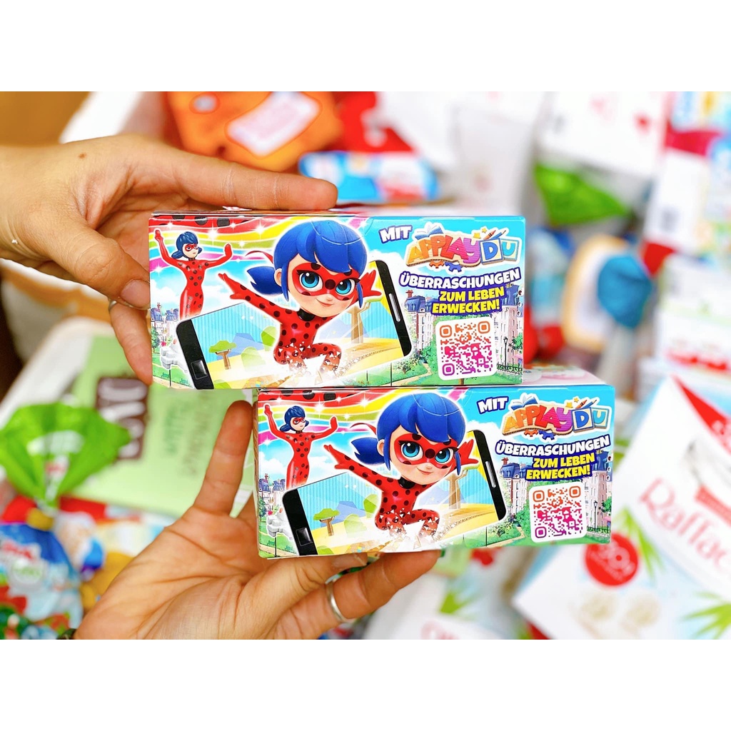 Socola trứng Kinder có đồ chơi bé Gái- Trai : Đức và Pháp