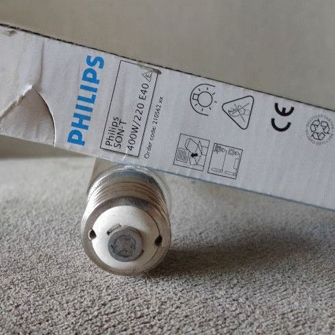 Bóng Đèn Philips 400w / 220v Son-T E40 Áp Suất Cao Chuyên Dụng