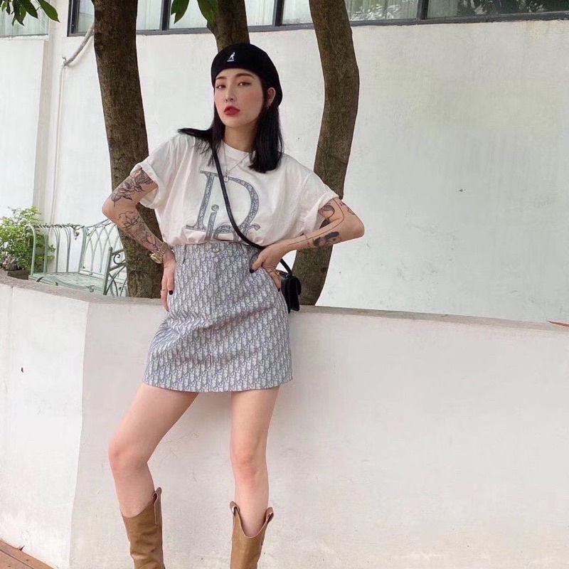 Set Áo Phông +Chân Váy Dior