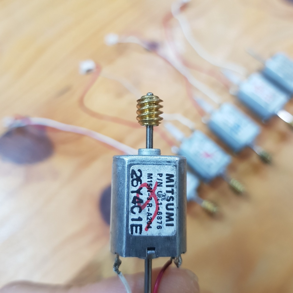 Combo 5 chiếc động cơ DC3-6-12VDC Sử dụng làm mô hình, đồ chơi, robot