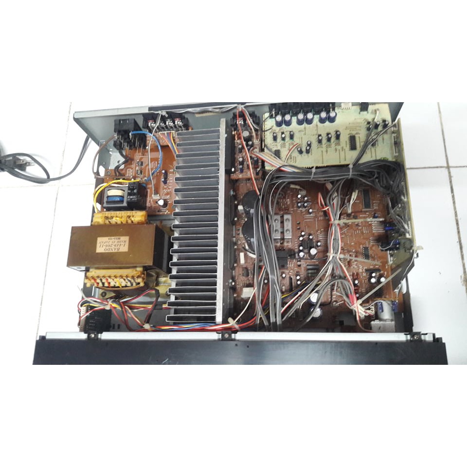 Bán amply sony AV 500