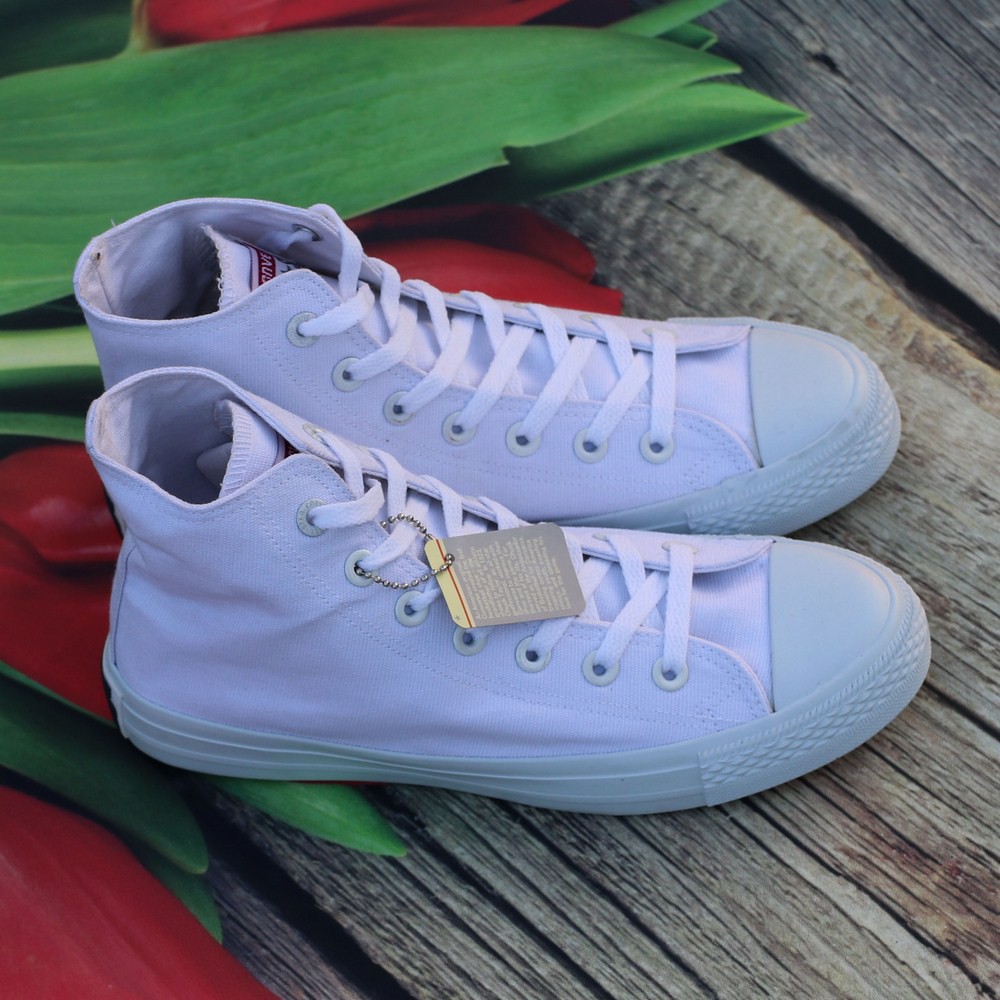 Giày Sneaker Chuck 2 Trắng Nam Cổ Cao ZRF