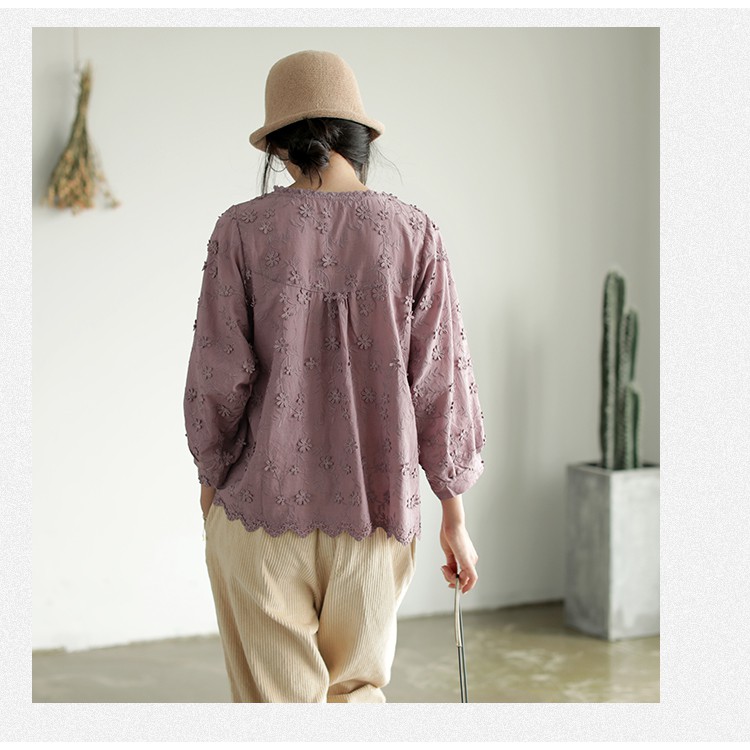Áo vải linen thêu hoa nổi form rộng | BigBuy360 - bigbuy360.vn