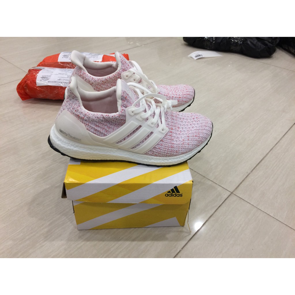giày ultra boost mầu trắng hồng (fullbox) Cao Cấp 💚
