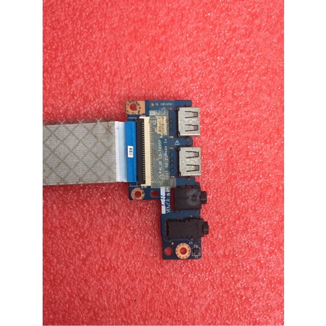 Thay thế bo âm thanh và USB  Acer 4830