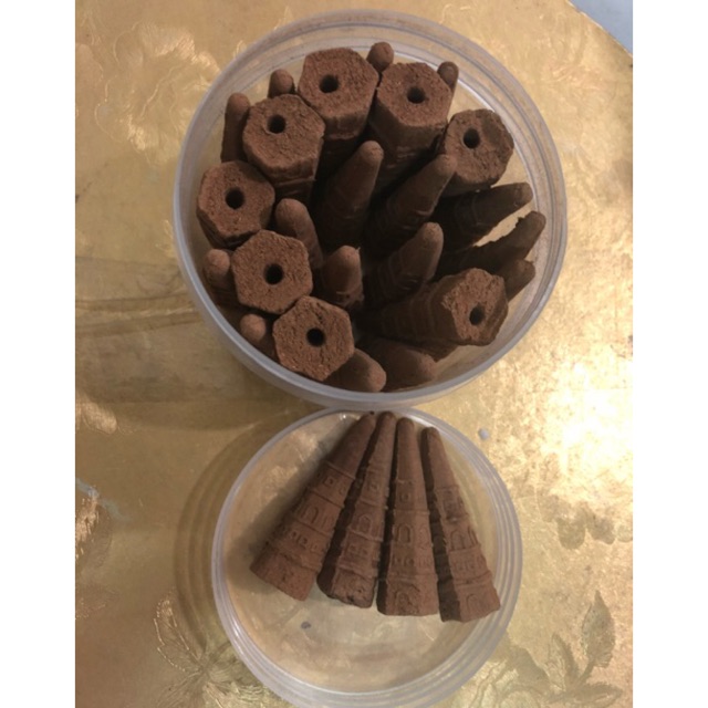 Nụ trầm khói ngược đặc biệt Tháp trầm hương ( hương quế)