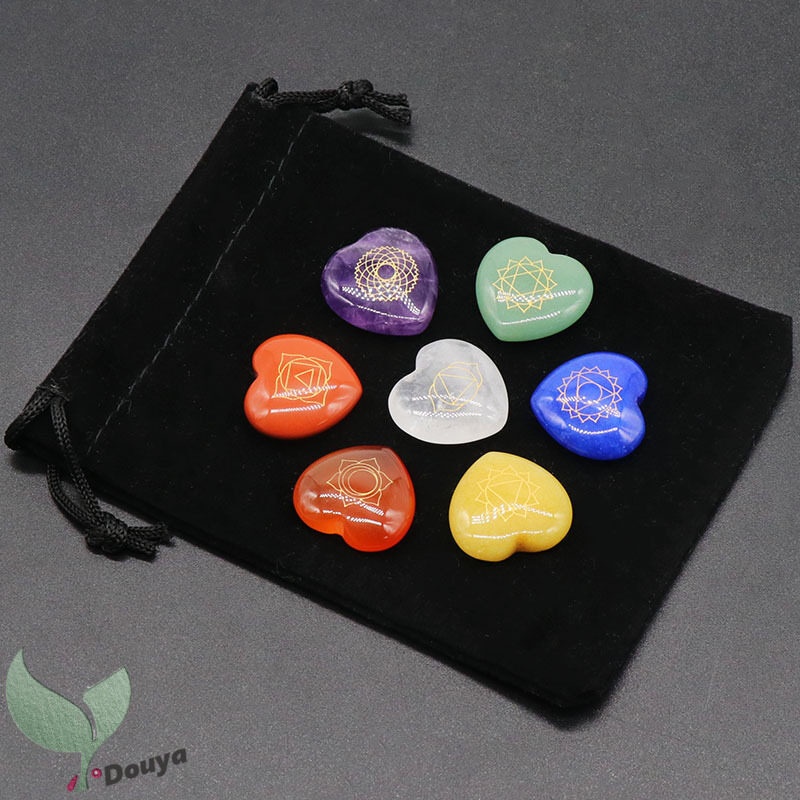 Bộ 7 Đá Trang Trí Hình Trái Tim Có Khắc Chữ Chakras-Reiki