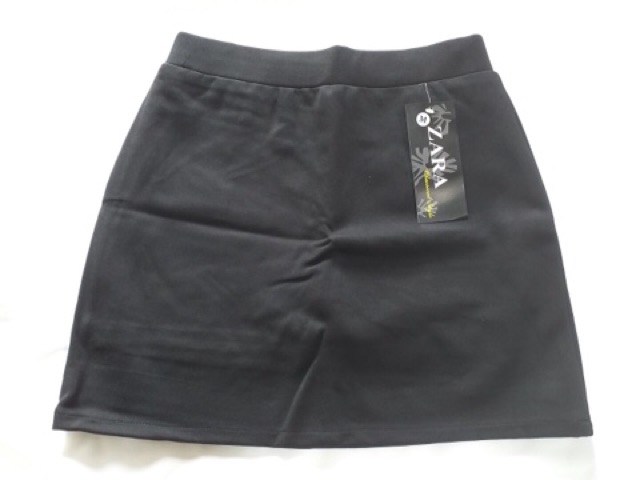 chân váy chữ a chất liệu umi co giãn | BigBuy360 - bigbuy360.vn