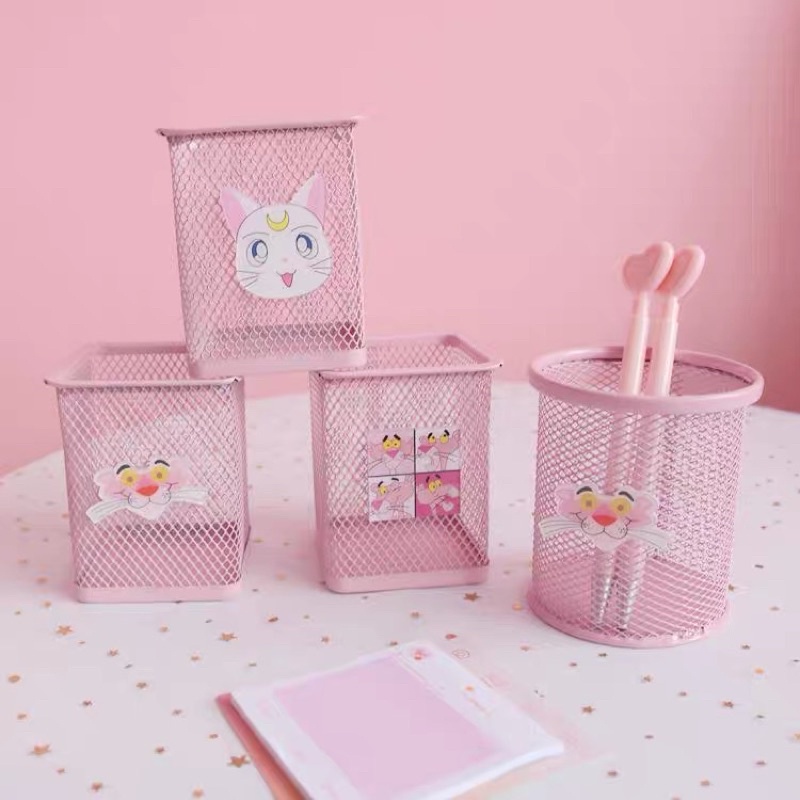 Giỏ đựng bút bằng sắt sơn tĩnh điện, ống đựng đồ dùng văn phòng phẩm cute siêu xinh heo hồng
