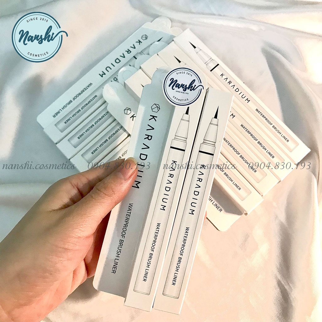 Bút Kẻ Mắt Nước Karadium Waterproof Brush Liner Black 0.55g