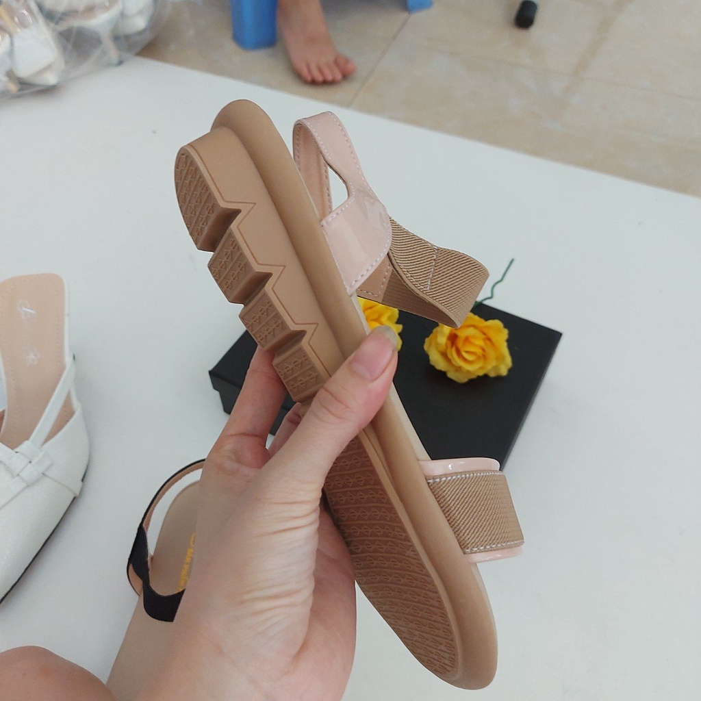 Sandal nữ quai ngang thời trang, dép nữ học sinh HL0001