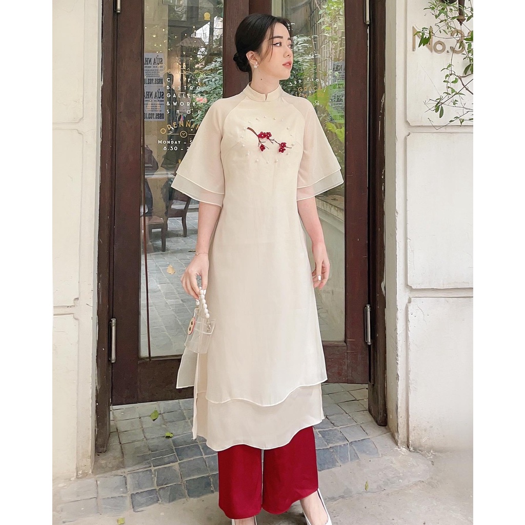Áo Dài Cách Tân Trắng Thêu Hoa Mai