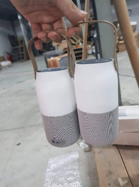 [ Video] Loa Đèn Samsung Wireless Speaker Bottle, Âm thanh vòm 360 độ, LED 16 triệu màu