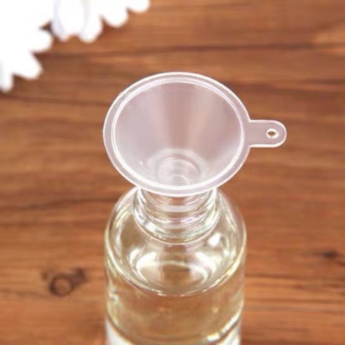 Phễu chiết mỹ phẩm mini, kích thước 3x4 cm