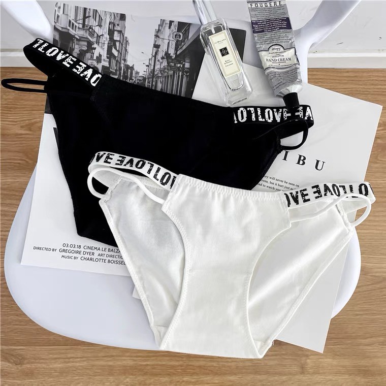 Quần lót cotton cao cấp viền chữ Three love D1-08