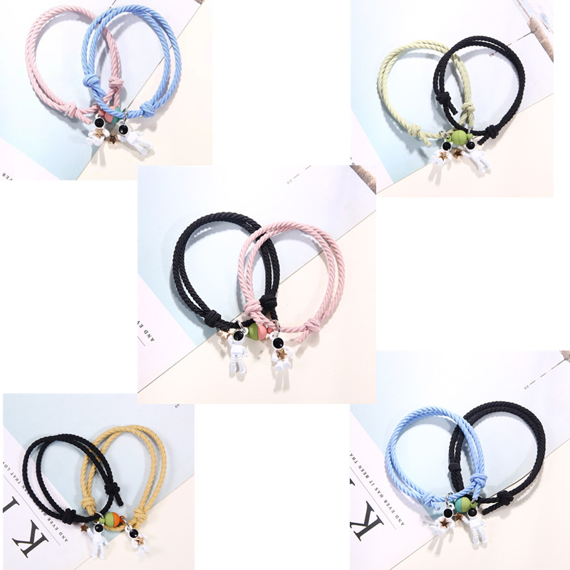 [Mã FAMAYFA giảm 10K đơn 50K] Vòng Tay Kim Loại Mặt Hình Phi Hành Gia Thời Trang | BigBuy360 - bigbuy360.vn