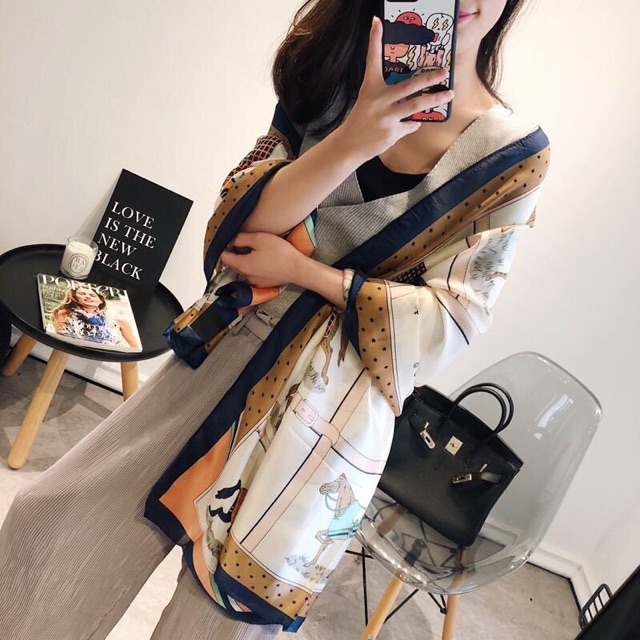 Khăn choàng cổ lụa in hình con ngựa size 95*175cm