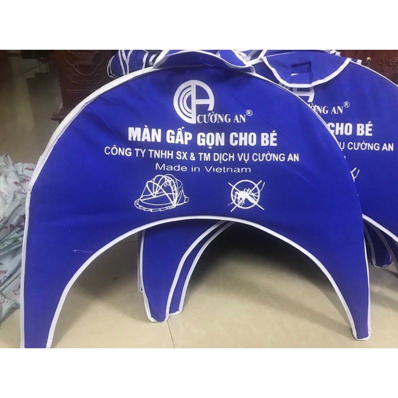 màn gập gọn cho trẻ sơ sinh