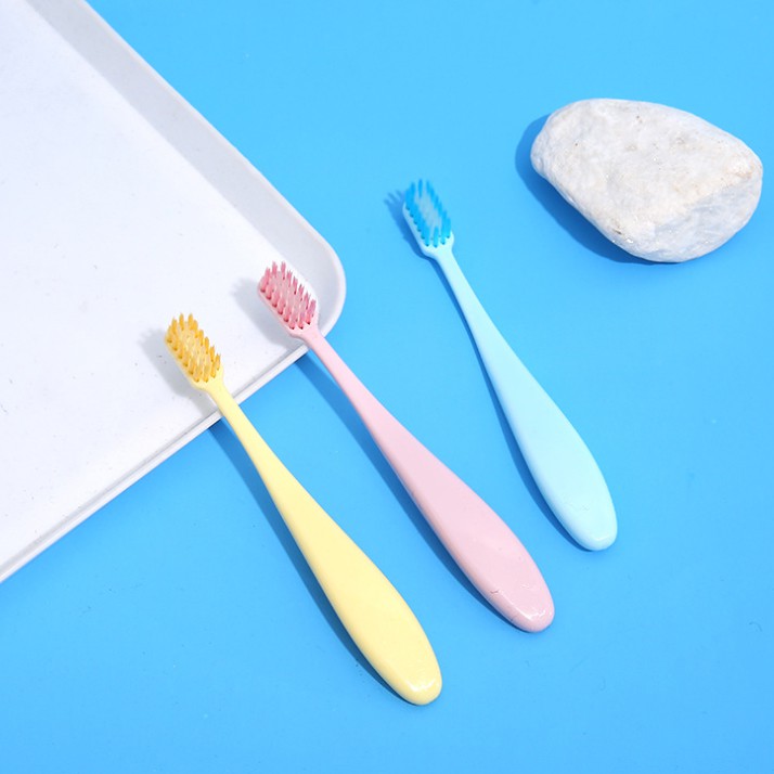 Combo 3 bàn chải đánh răng trẻ em lông mềm ToothBrush Soft Bristies Nhật Bản