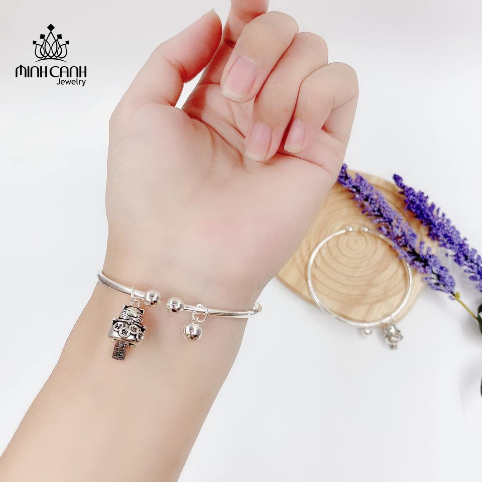 Kiềng Tay Bạc Dạng Hở Mix Mèo Thần Tài Và Chuông - Minh Canh Jewelry