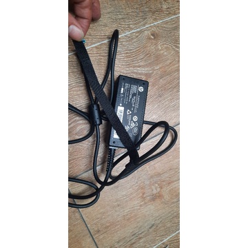 Sạc hp 45w kim nhỏ, hàng theo máy