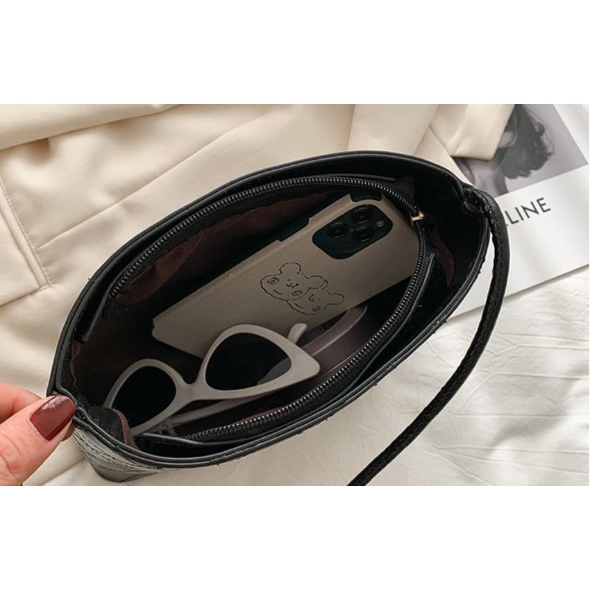 TÚI ĐEO CHÉO NỮ, TÚI DA TRẦN TRÁM DÂY BUỘC THỜI TRANG HÀN QUỐC BH 495 | BigBuy360 - bigbuy360.vn