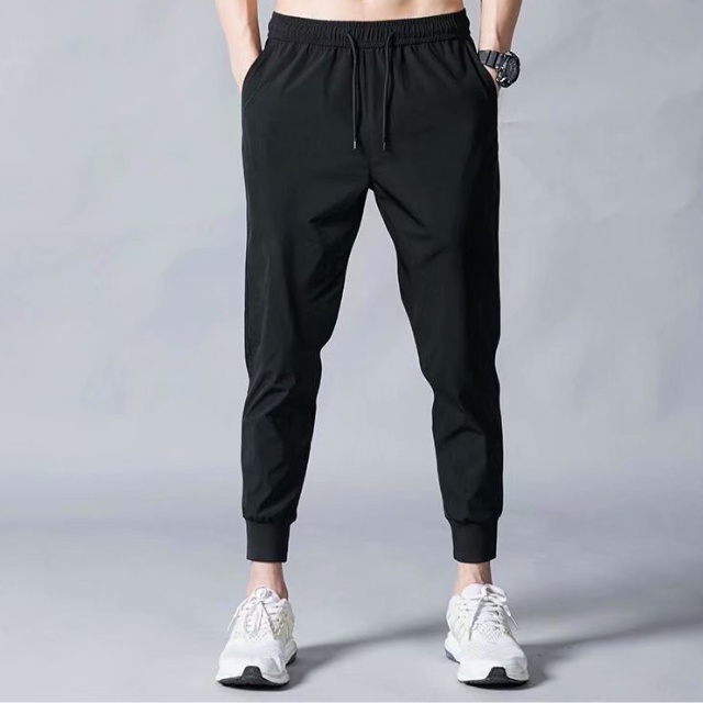 Quần jogger nam kaki cao cấp có dây rút kiểu dáng hàn quốc, không ra màu, không xù lông, Từ 45-75kg