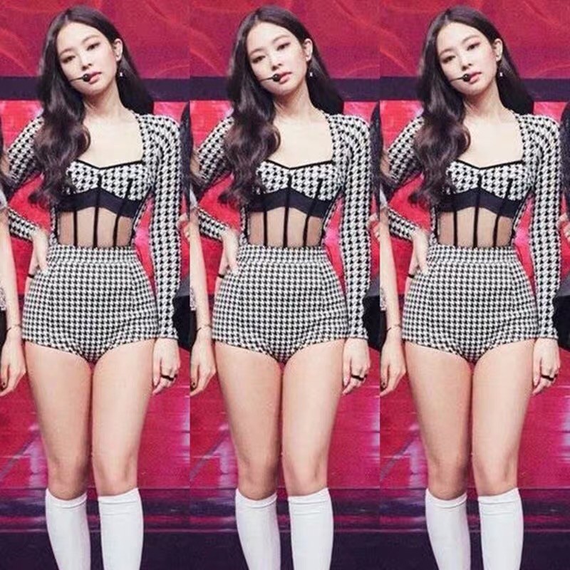 bodysuit ca rô giống Jennie Blackpink