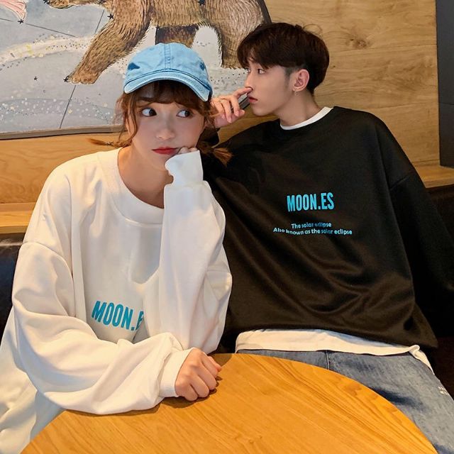 Áo Nỉ ● Mua 1Tặng 1 quà kèm siêu cute ●Sweater cặp Moon. Es