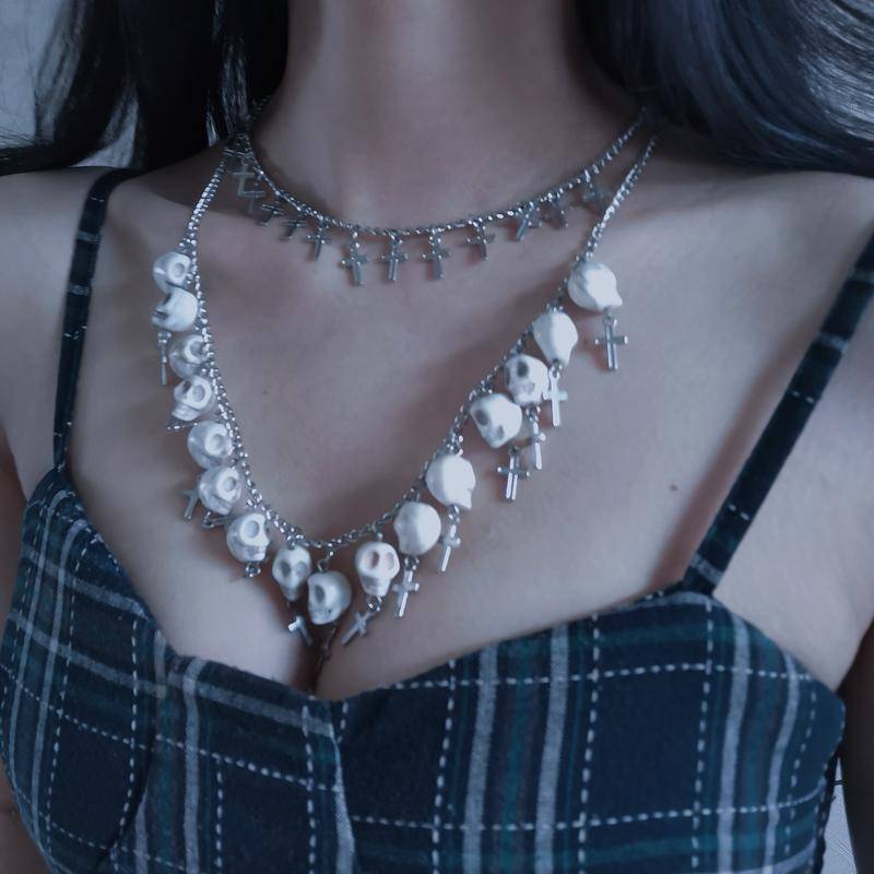 Vòng cổ Hai Lớp Mặt Đầu Lâu Và Thánh Giá Phong Cách Harajuku
