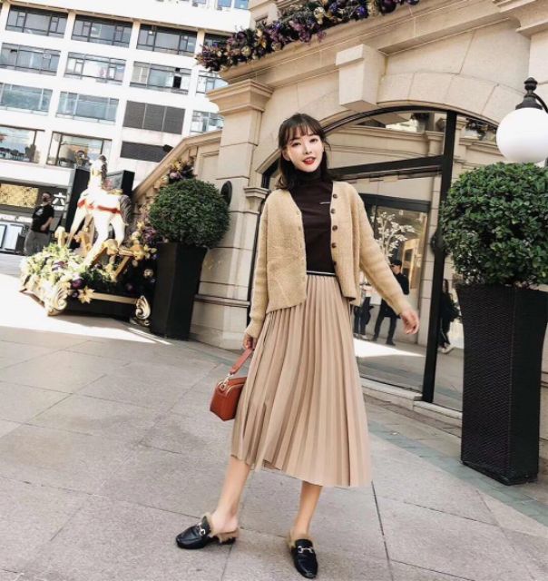 Chân váy dập li ánh nhũ hàng QC