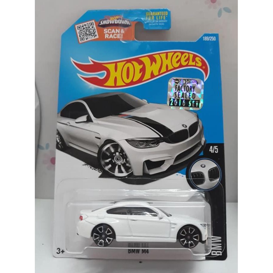 HOT WHEELS Mô Hình Xe Hơi Bmw M4 2016 Màu Trắng Chất Lượng Cao